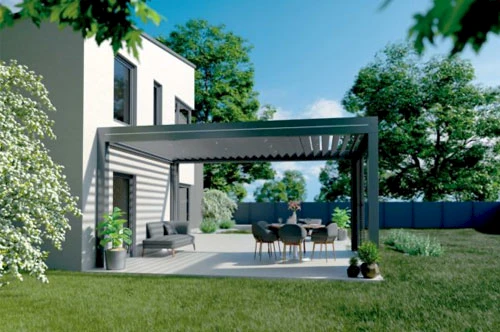 Lamellendach im Garten