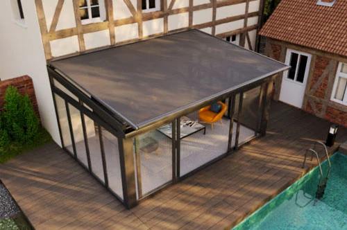 Wintergarten mit Überglasmarkisen