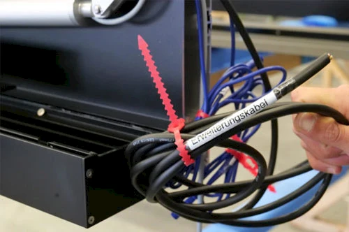 Kabel von einem Motor