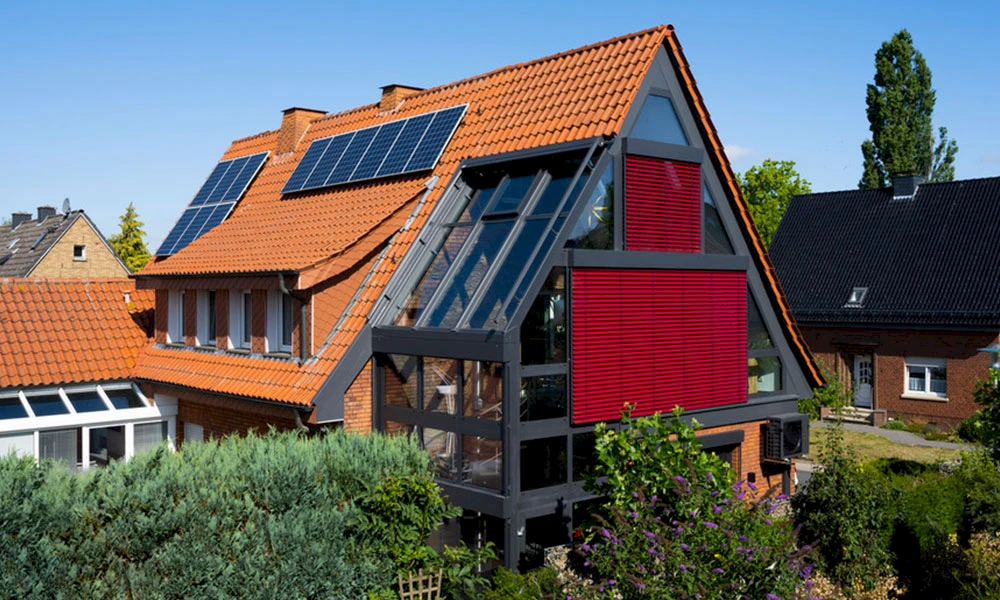 Wintergarten mit Raffstore