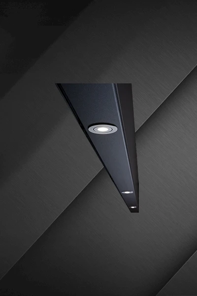 Sommergarten mit Beleuchtung