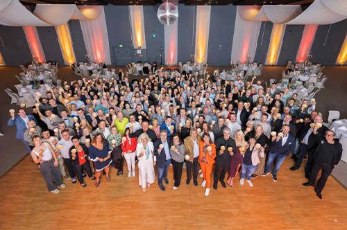 Gruppenbild vom „Sonne am Haus“-Event in Rheinsberg